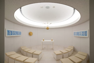 13atrium chapel bas ris